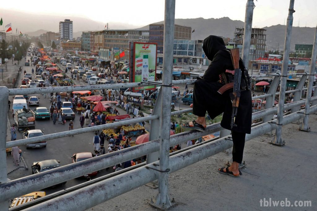 ระเบิดมัสยิดคาบูล เสียชีวิต 10 ราย เกิดเหตุระเบิดที่มัสยิดในกรุงคาบูล เมืองหลวงของอัฟกานิสถาน ระหว่างการละหมาดตอนเย็นเมื่อวันพุธ